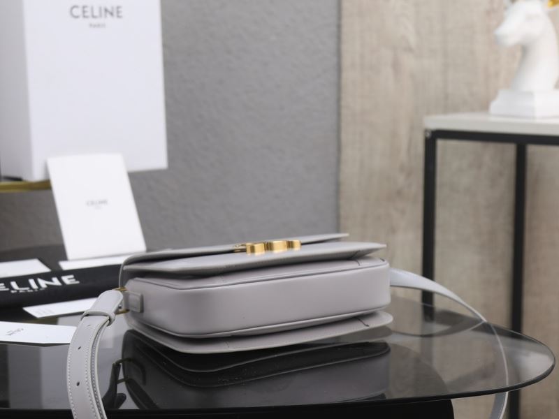 Ce1i*e triomphe bags